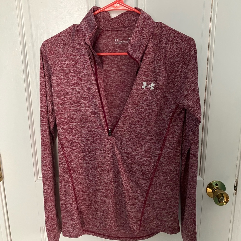 Women’s, Small Under Armour Heatgear Pullover
